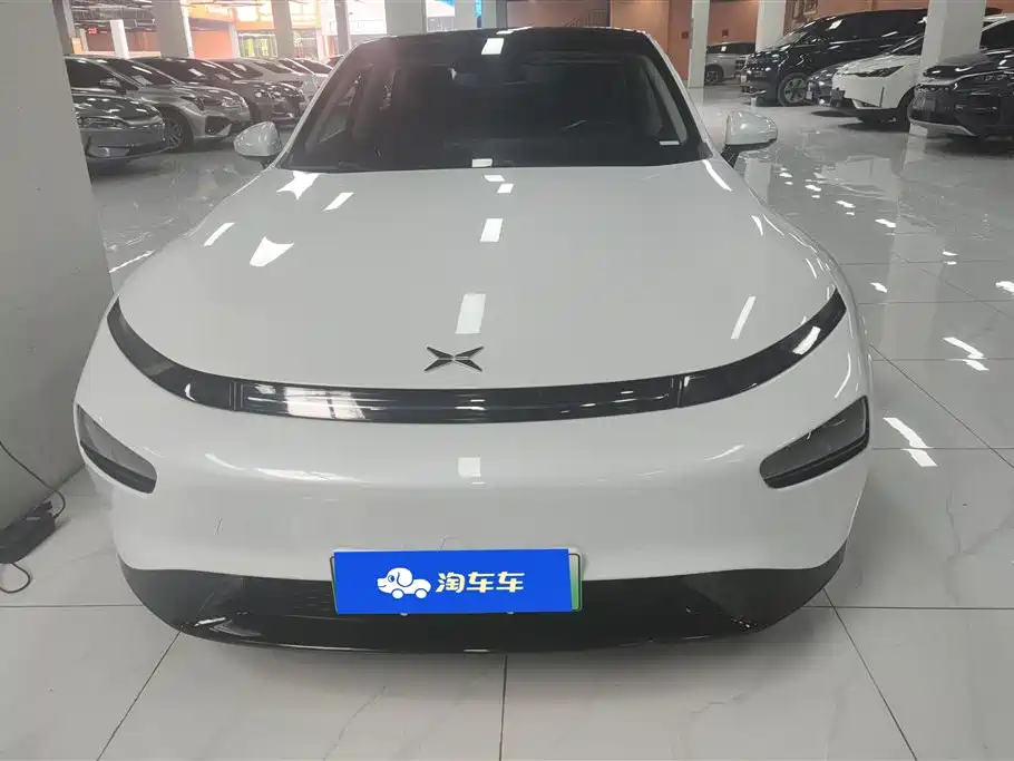 XPeng P7 2020 Model 586E фото 2