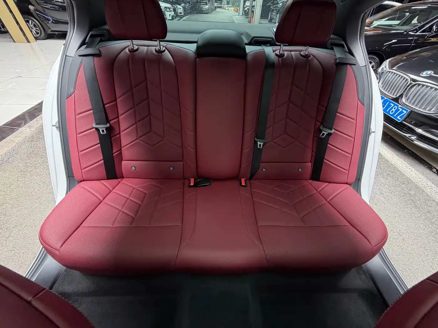 BMW 5 Series 2024 525Li M Sport Package фото 28