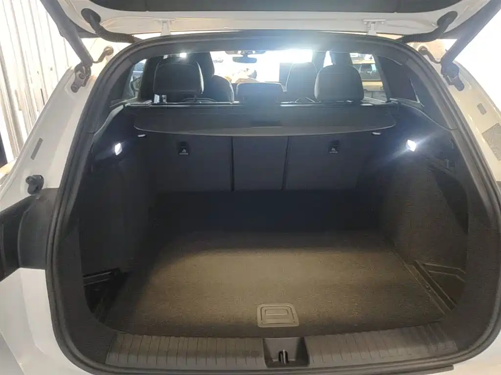 Audi Q6L e-tron 2025 Model Pioneer Edition фото 19
