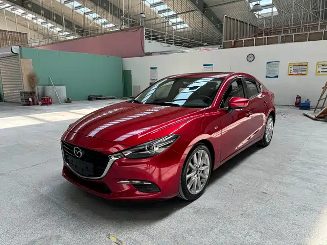  Mazda Mazda3 Axela 2017 Sedan 2.0L Automatic Premium China V