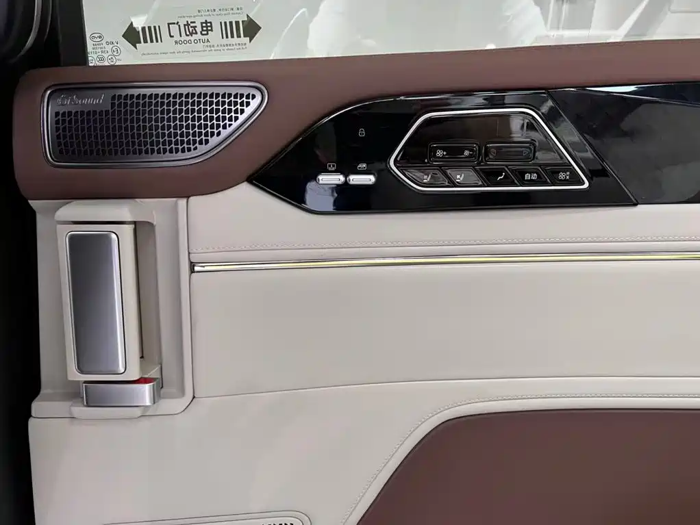BYD Xia 2025 2025 DM-i 1.5T 180km Excellence