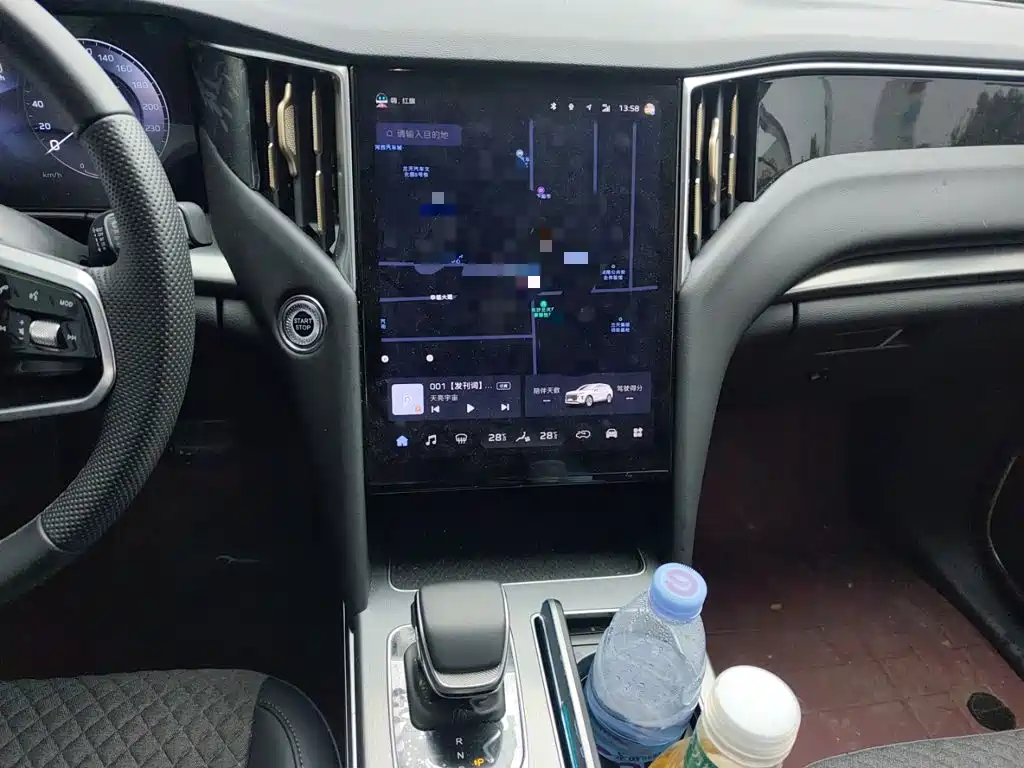 Hongqi HS7 2025 2024 2.0T Automatic 2WD Qiyue Edition 5-seater
