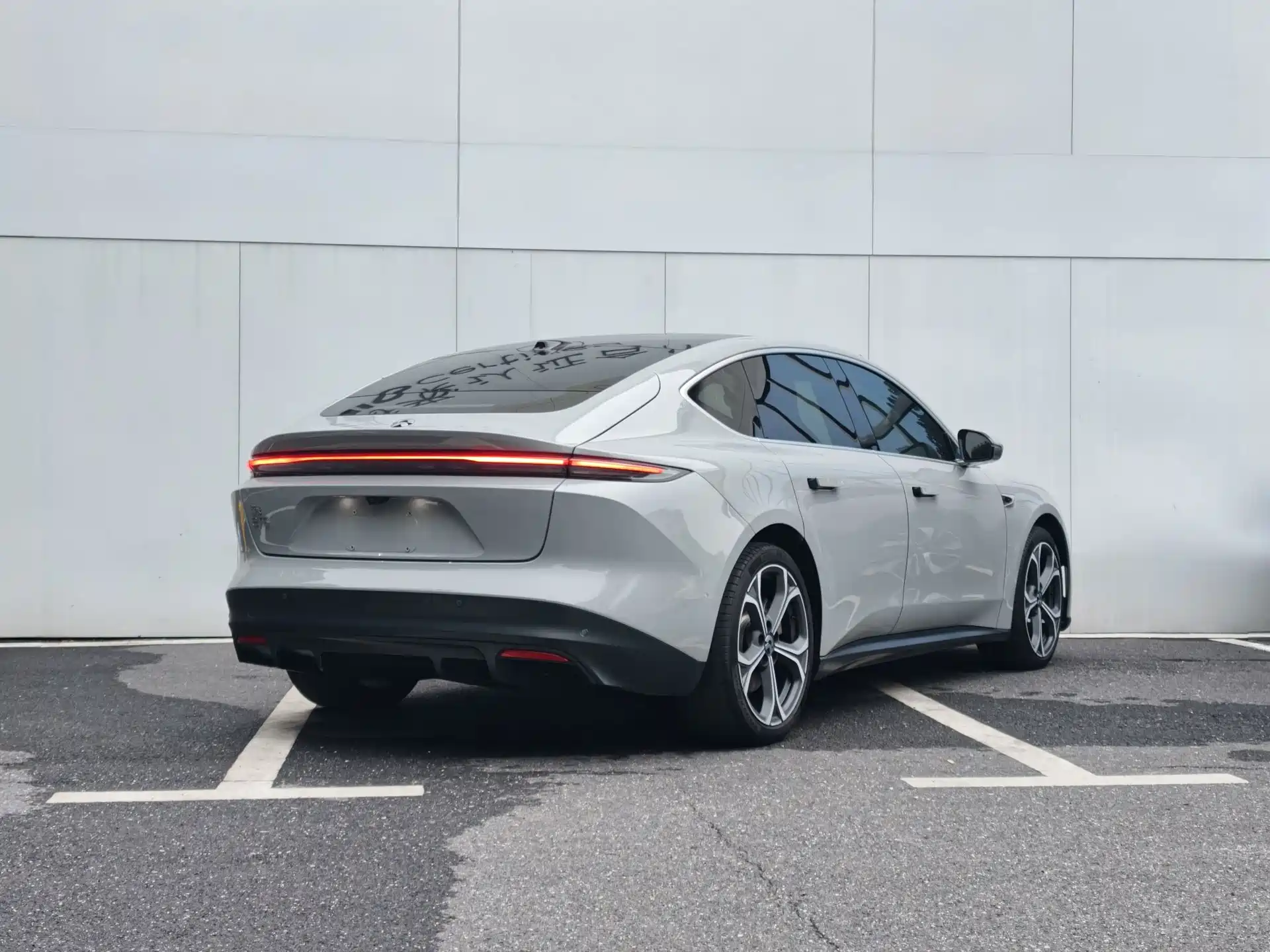 Фото 4 - NIO ET5