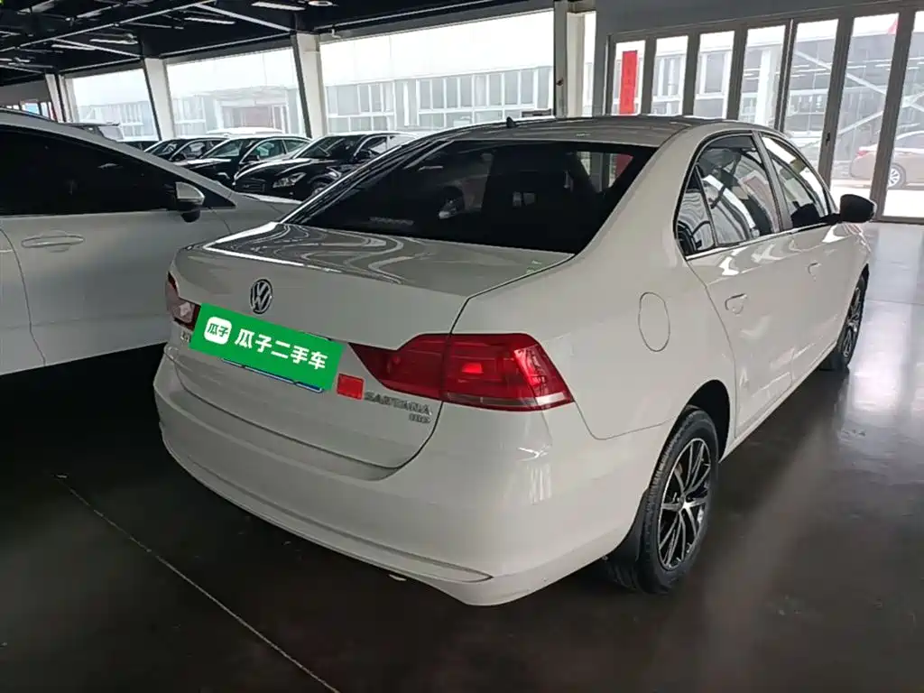 Volkswagen Santana 2016 1.6L Manual Trend Edition фото 7