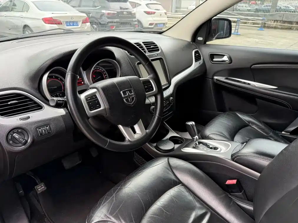 Dodge Journey 2015 2014 2.4L FWD Touring Edition