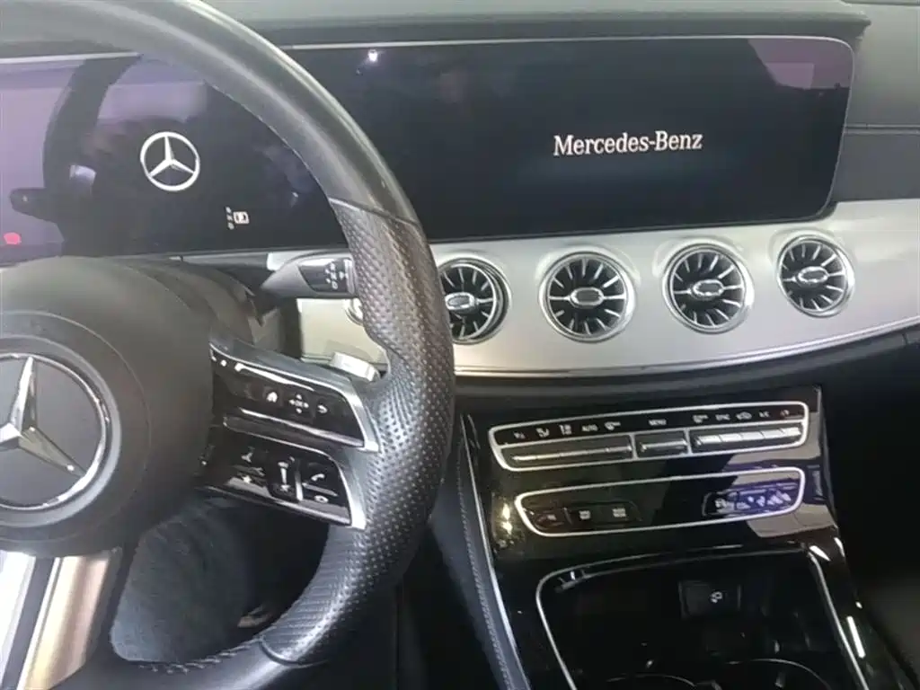 MERCEDES-BENZ E-CLASS (IMPORTED)