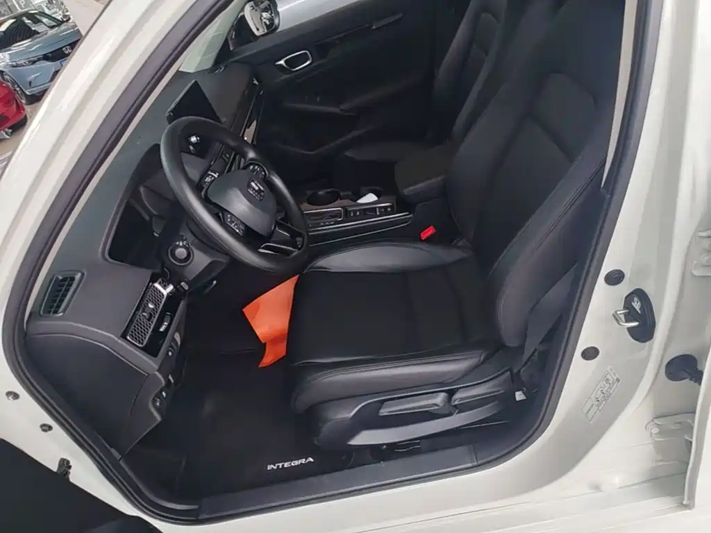 Honda Integra 2025 2023 240TURBO CVT Tech Edition