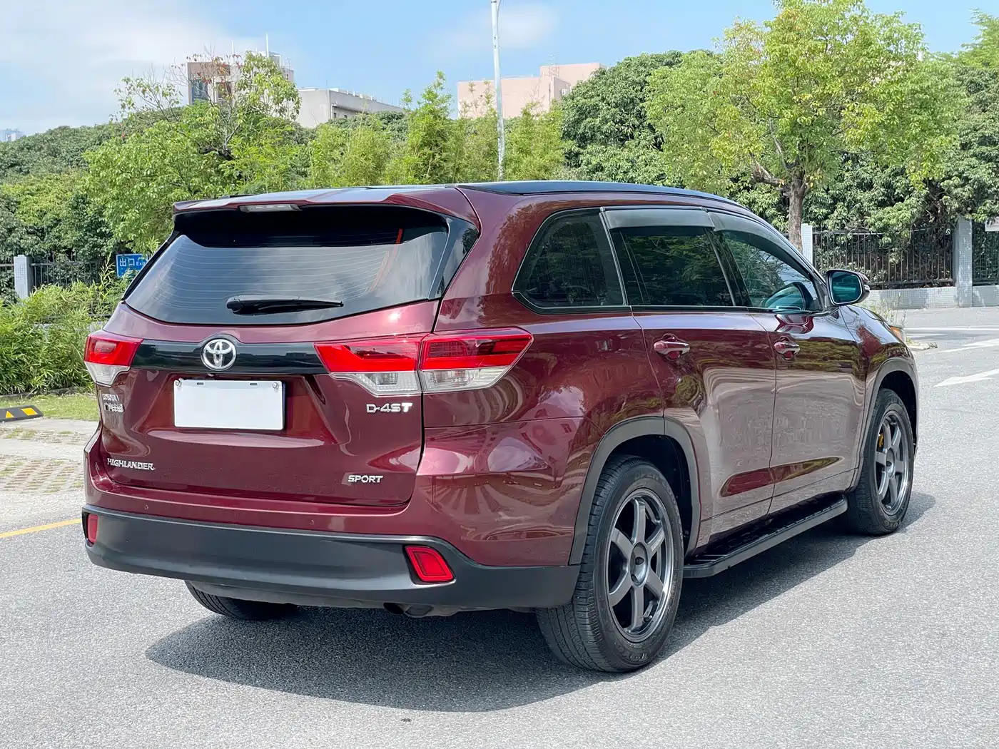 Toyota Highlander 2018 2.0T 2WD Luxury 7-seater (China V) фото 10