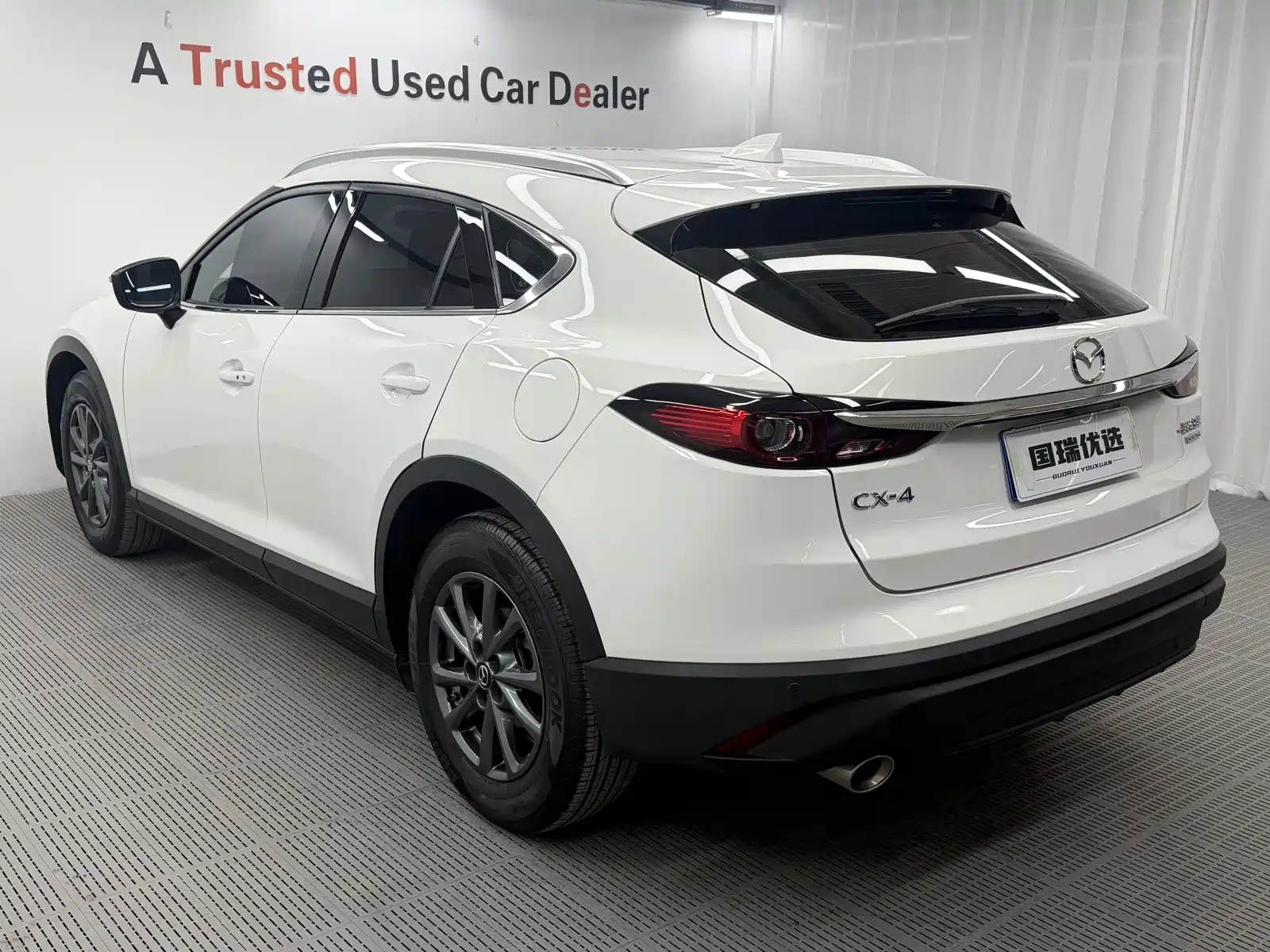 Фото 6 - Mazda CX-4