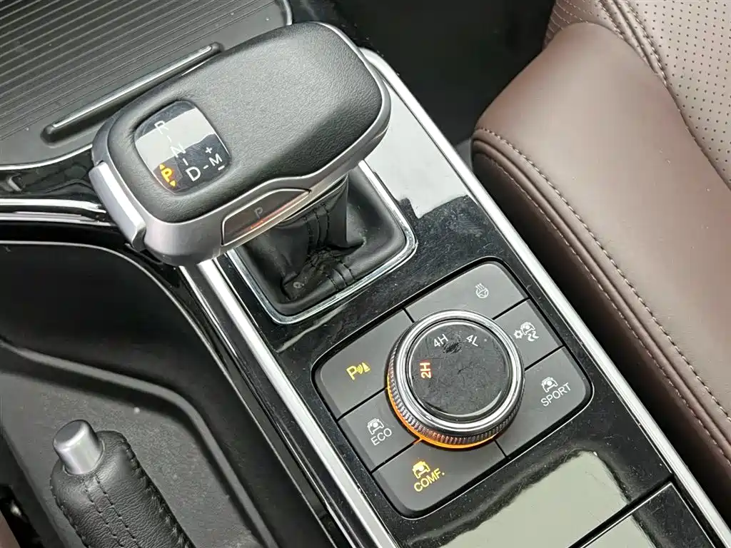 BAIC ORV Beijing Off-Road BJ80 2020 3.0T Automatic Supreme Edition фото 18