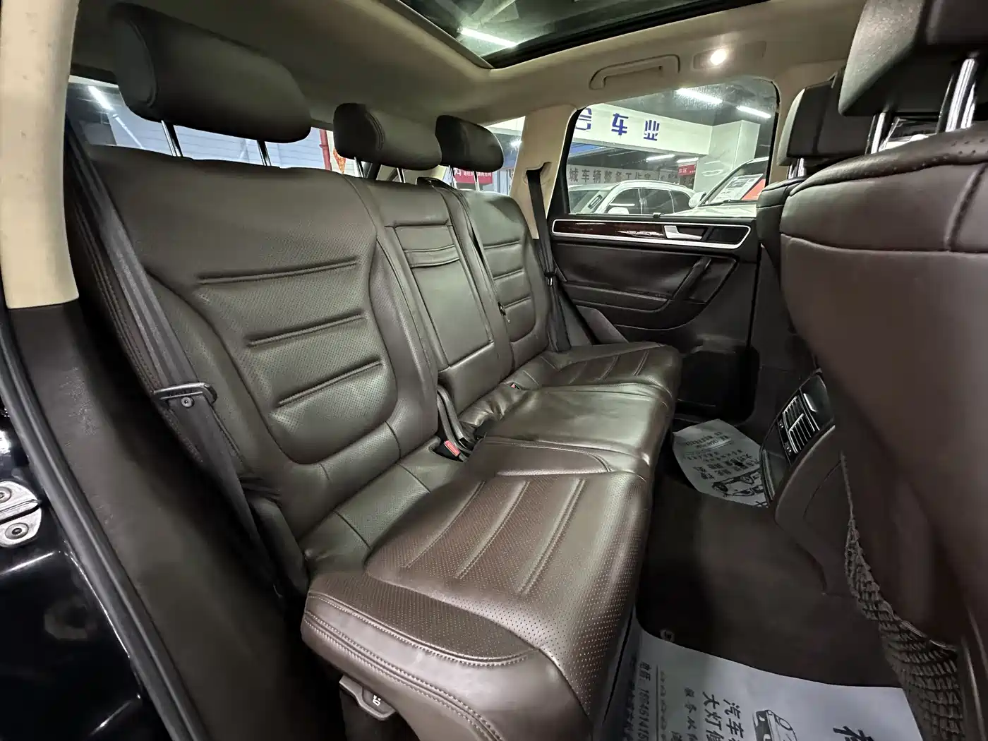 Volkswagen Touareg 2011 3.0TSI Comfort фото 15