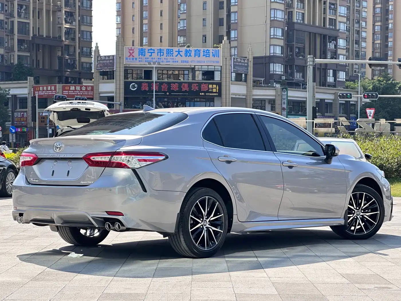 Toyota Camry 2021 2.5S Feng Shang Edition фото 5