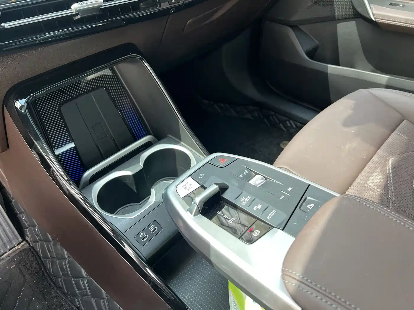 BMW X1 2024 sDrive25Li X Design Package фото 9