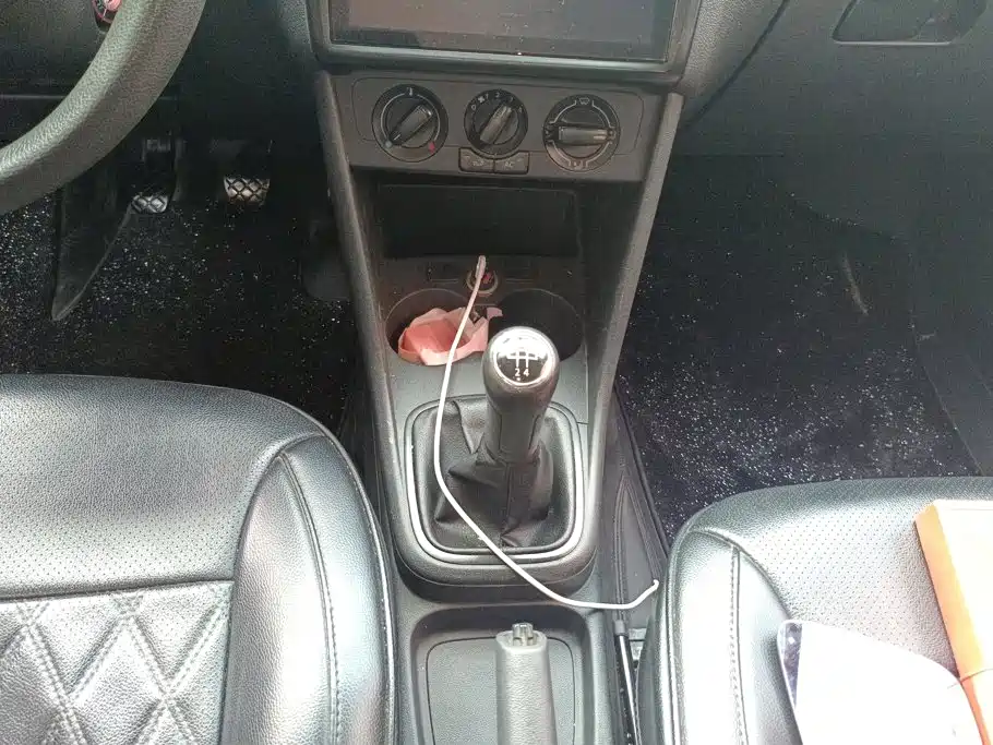 Photo 16 - Volkswagen Polo