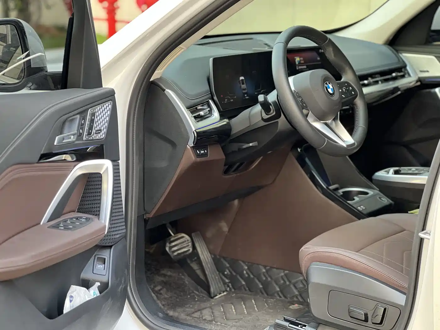 BMW X1 2024 sDrive25Li X Design Package фото 4