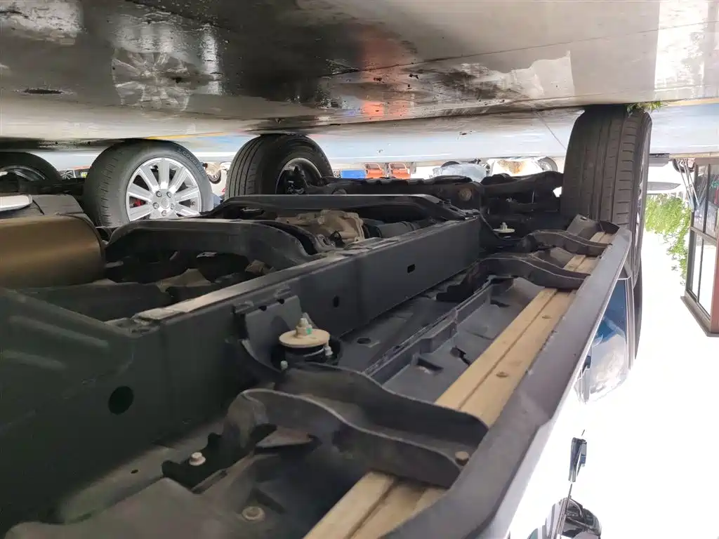 BAIC ORV Beijing Offroad BJ40 2019 Facelift 2.0T Automatic 4WD Urban Hunter Premium China V фото 20