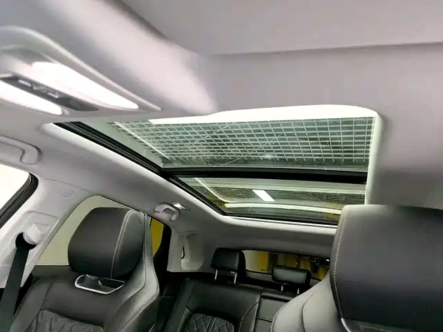 CHANGAN UNI K SMART IDD