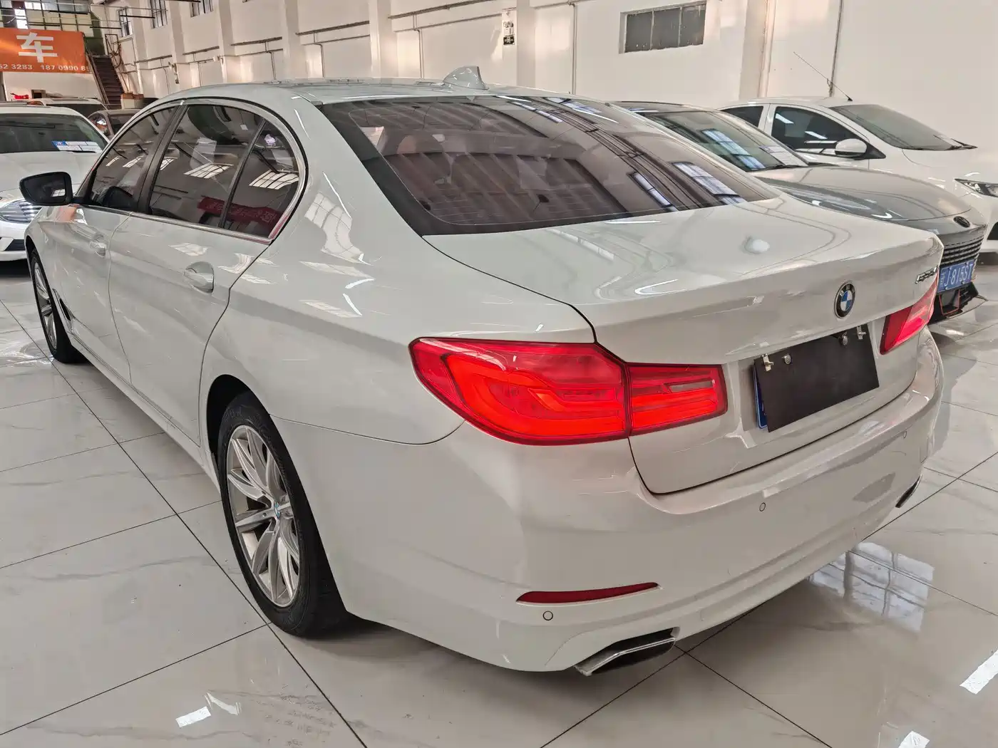 BMW 5 Series 2018 528Li Launch Special Edition фото 9