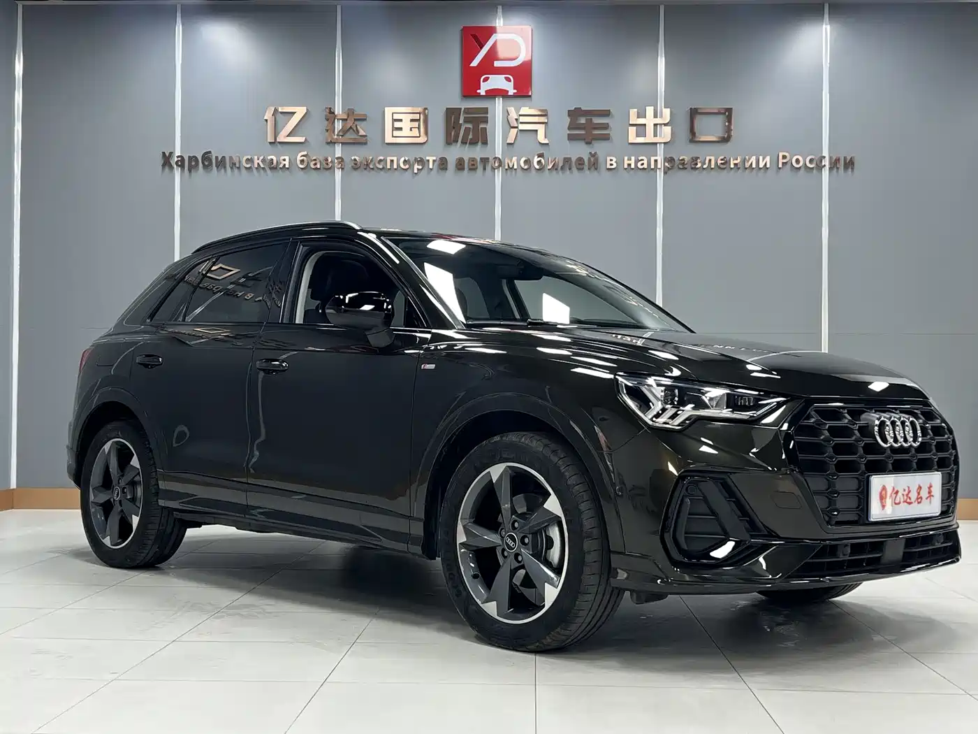 Audi Q3 2022 35 TFSI Fashion Dynamic фото 3