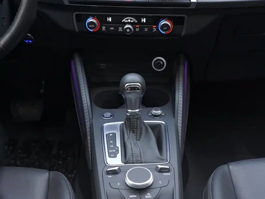 Audi Q2L 2024 35TFSI Fashion Sport фото 16
