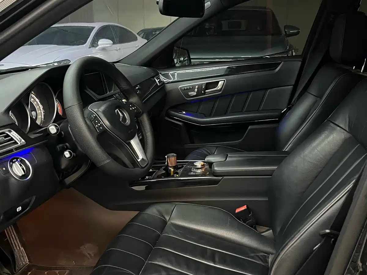 Mercedes-Benz E-Class 2015 E 260 L Sport Luxury фото 3