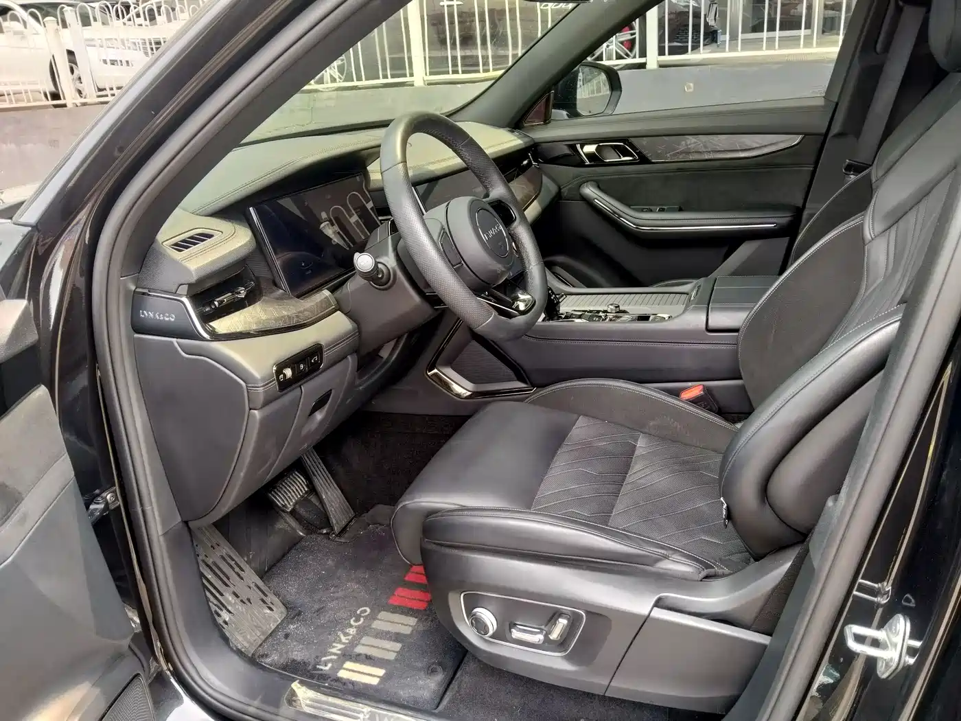 Lynk & Co 09 EM-P 2022 2021 2.0T PHEV Halo 6-seater