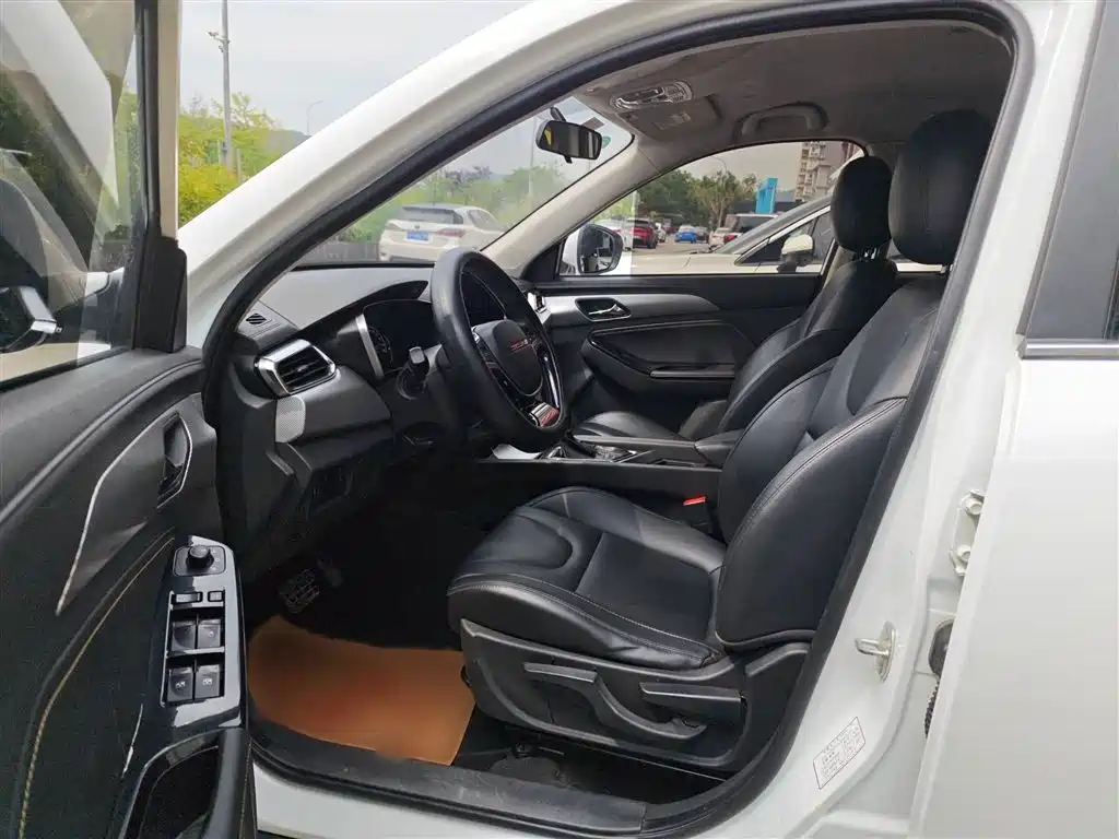 BAIC Beijing X3 2020 2019 1.5T CVT Glory Edition