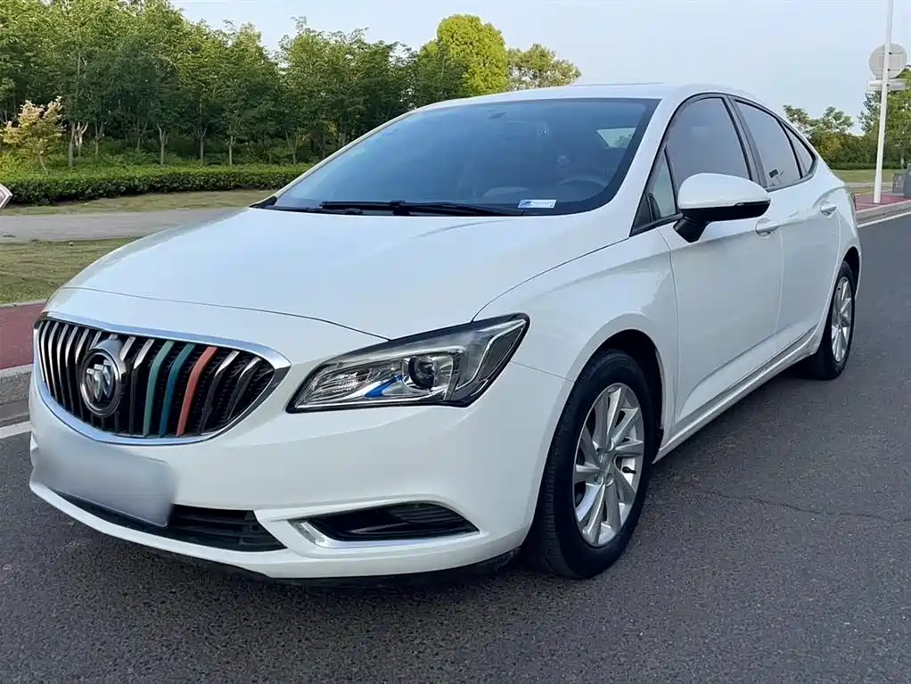 Buick Verano 2015 Sedan 15S Automatic Leading фото 2