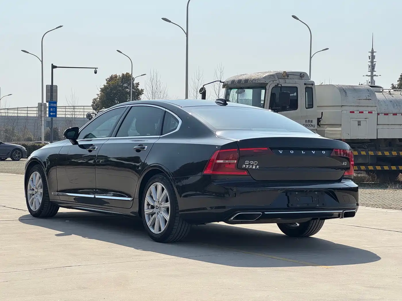 Volvo S90 2020 T5 Momentum Luxury Edition фото 6