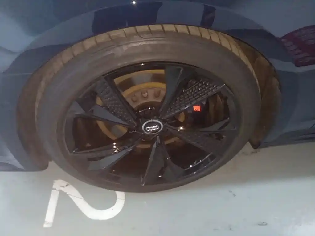 Audi A7L 2022 2022 55 TFSI quattro S-line Zhiyuan Crystal Package