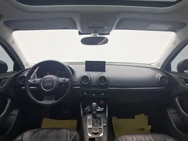 Audi A3 2014 Sportback 35 TFSI Automatic Comfort фото 9