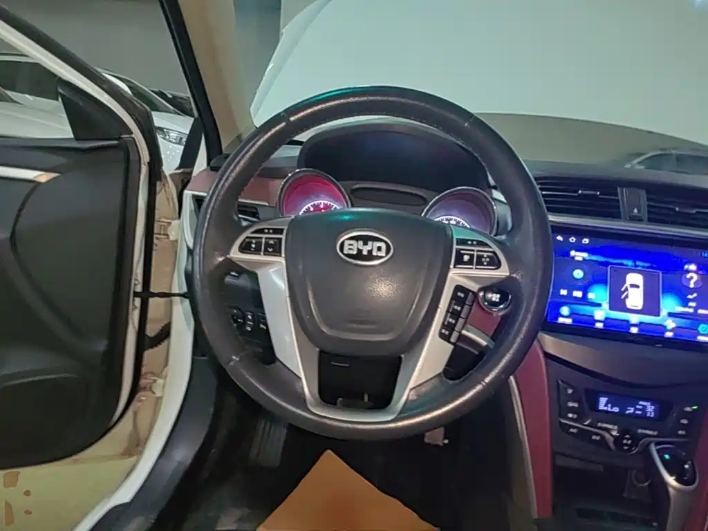 BYD G5 2014 2014 1.5TID Automatic Premium