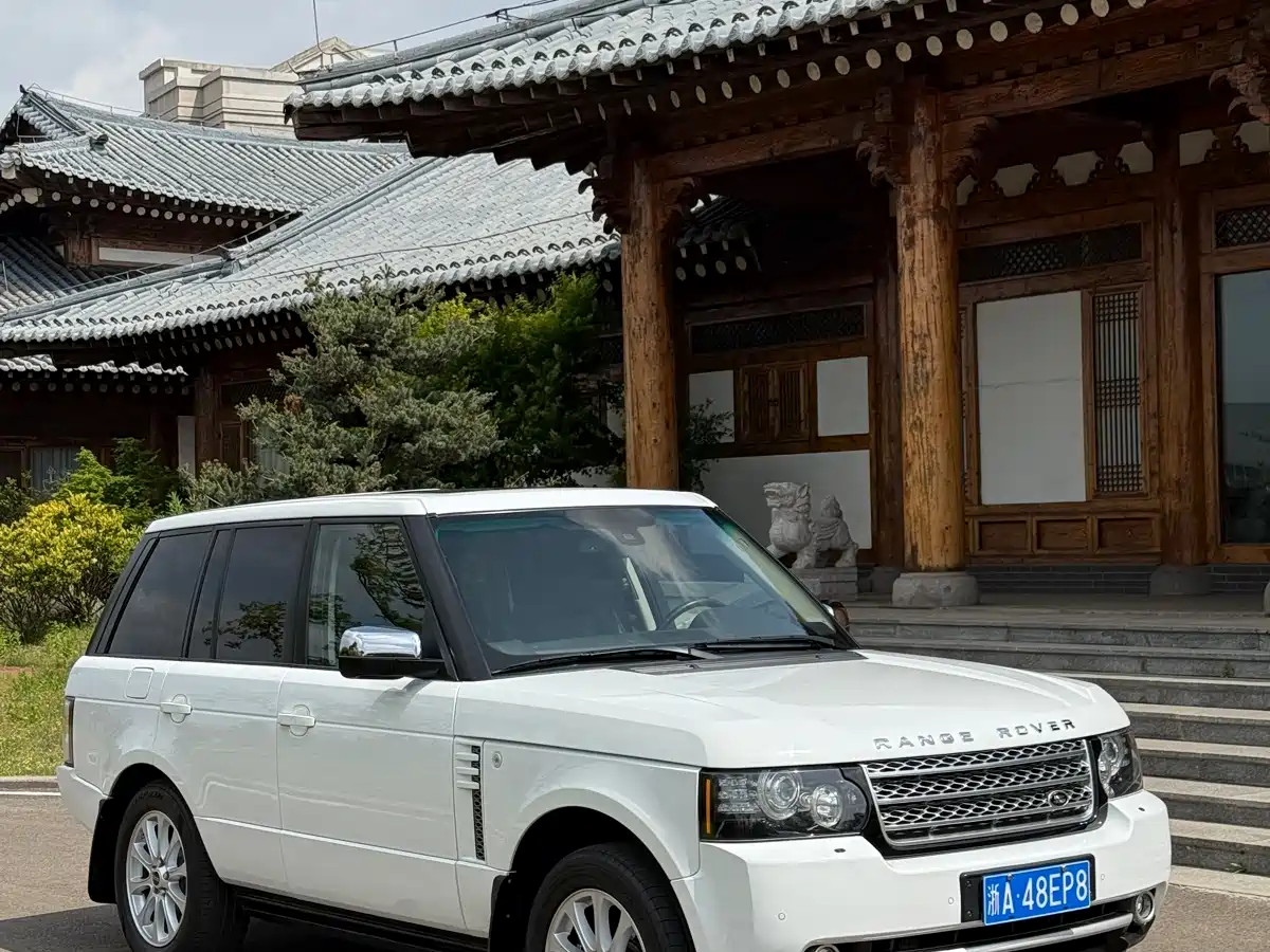 Land Rover Range Rover 2012 4.4 TDV8 фото 32