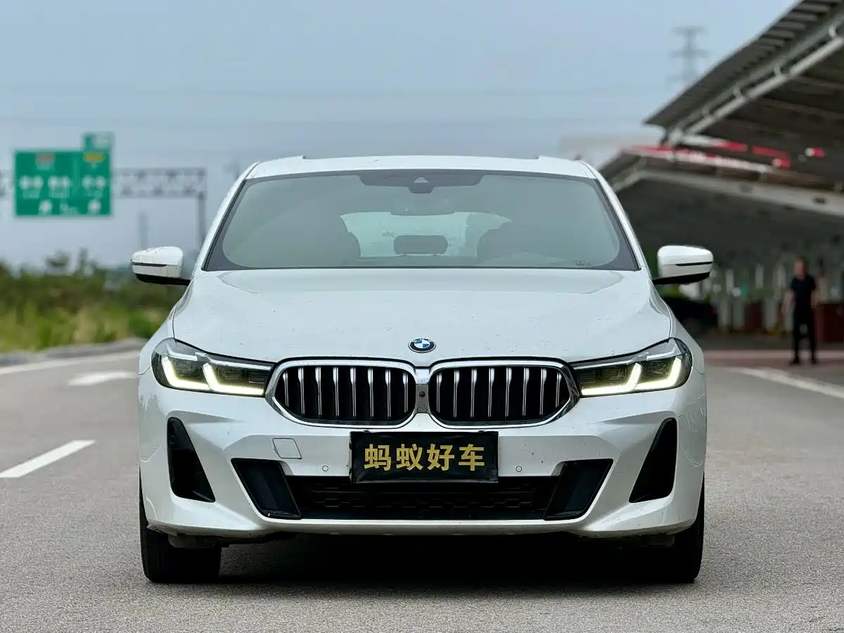 BMW 6 Series GT 2021 630i M Sport Grand Tourer Edition фото 2