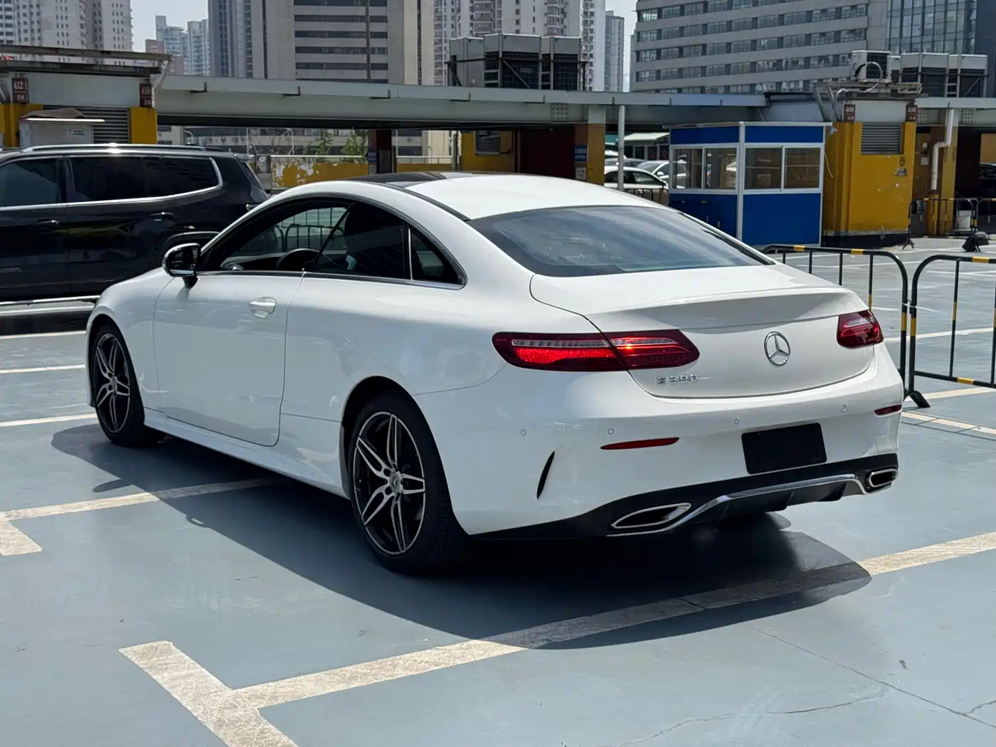 Mercedes-Benz E-Class (Import) 2017 E 300 Coupe фото 4
