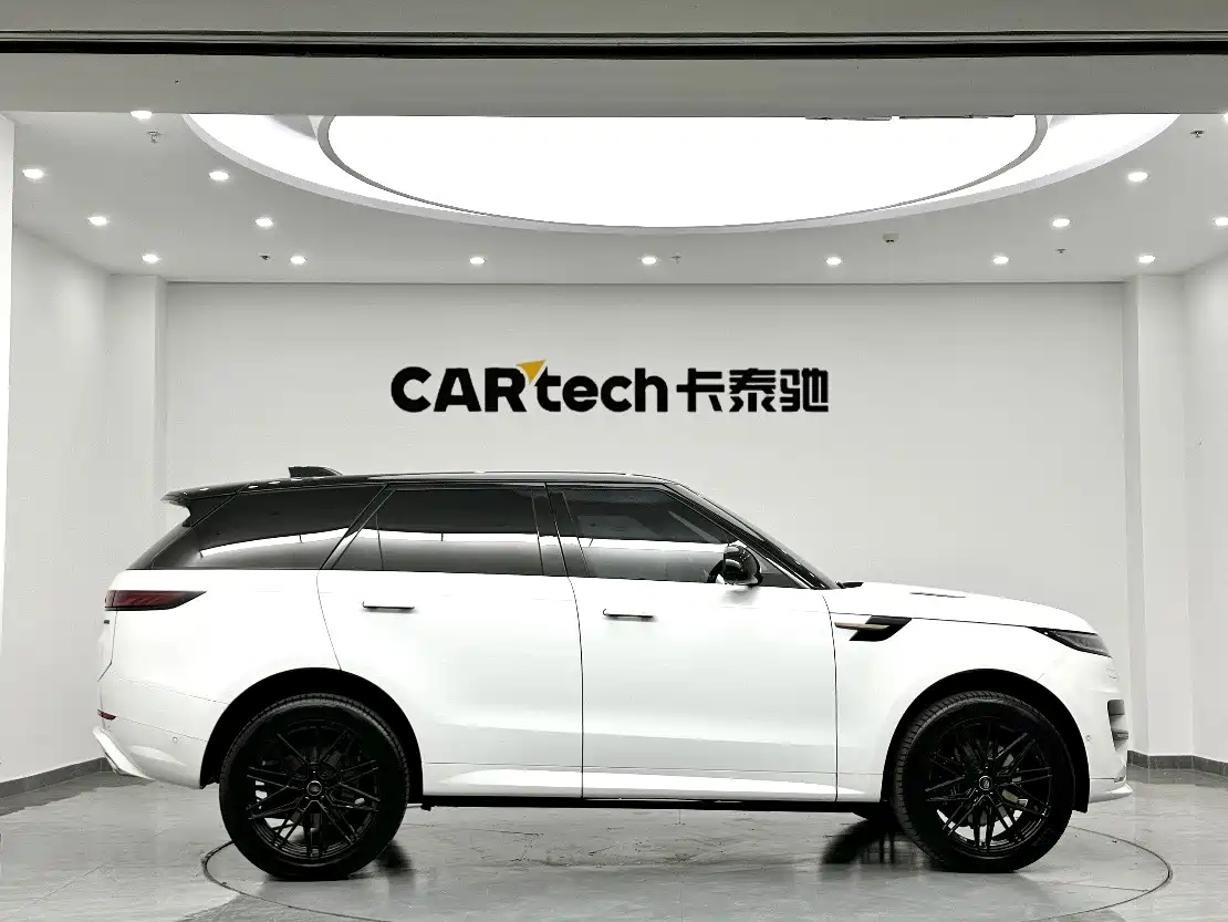 Land Rover Range Rover Sport 2024 400PS Dynamic SE фото 4