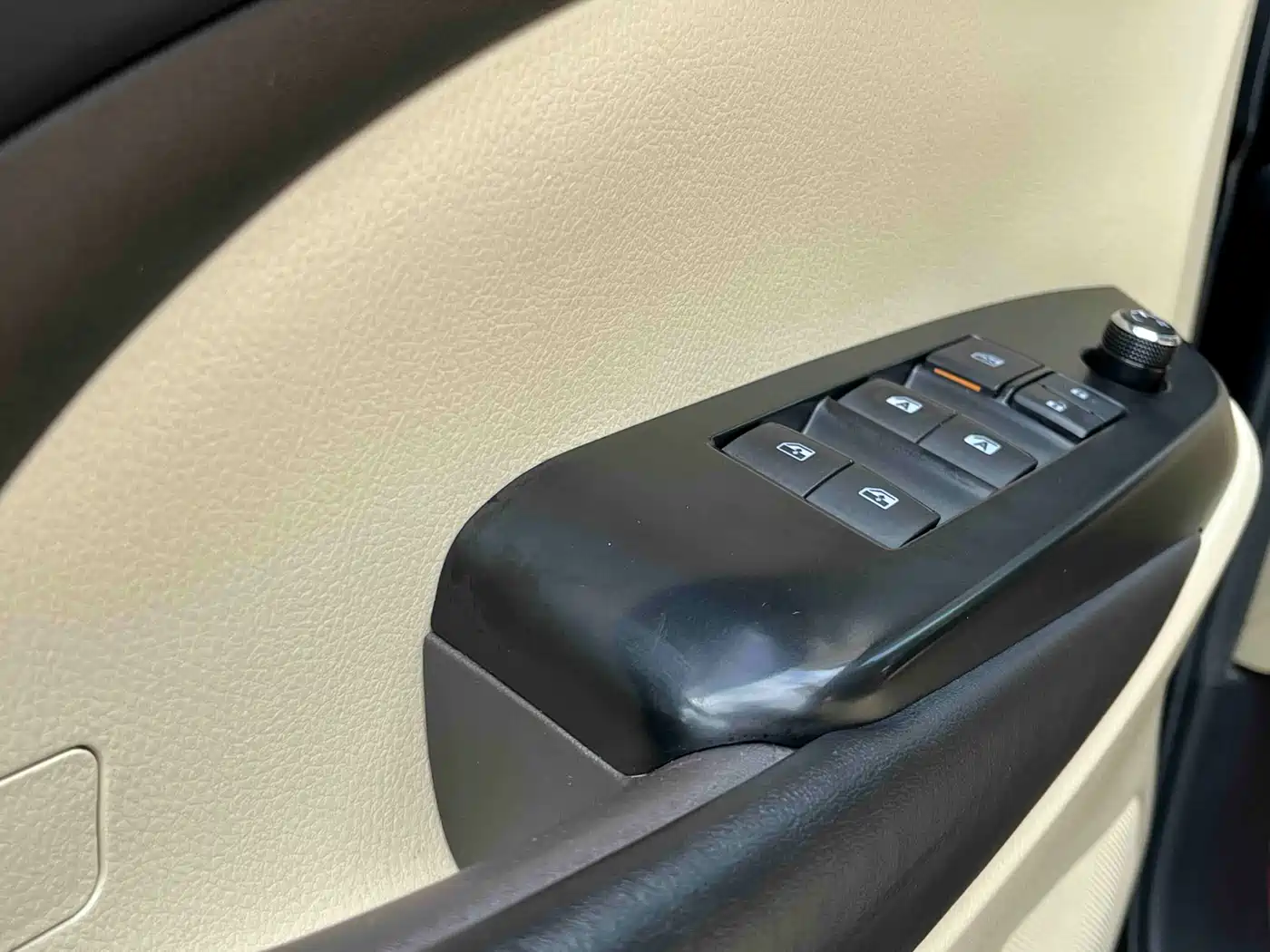 Toyota Highlander 2018 2.0T 2WD Elite 7-Seater China VI фото 14