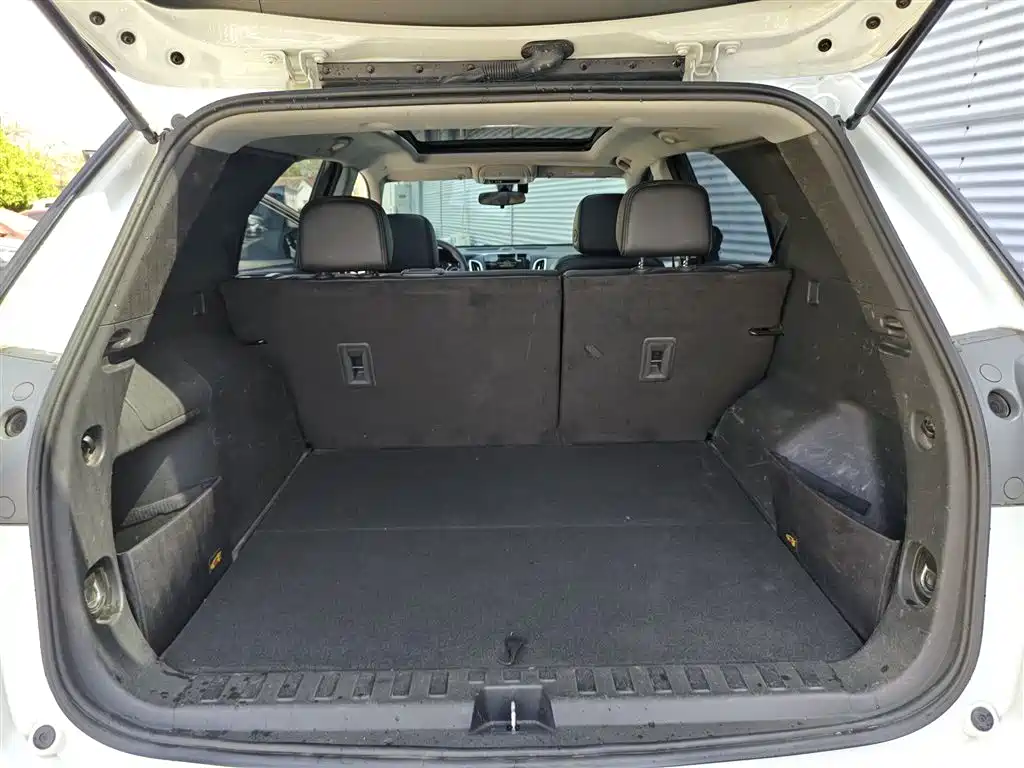Chevrolet Equinox 2018 535T Automatic Control Edition фото 15