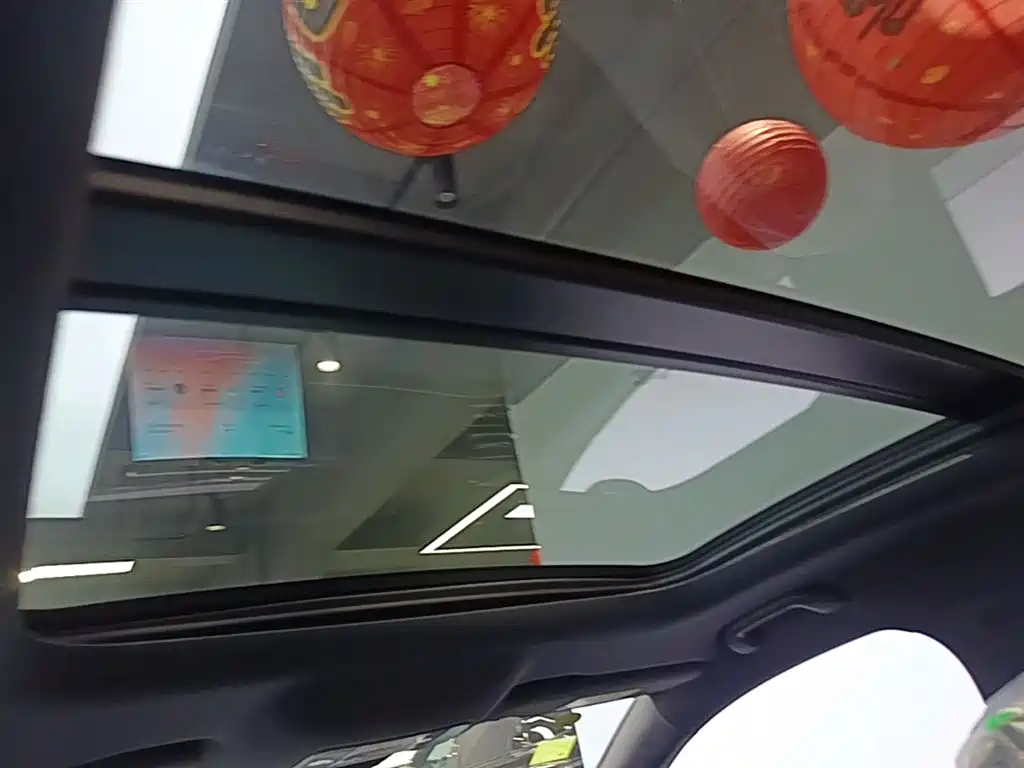 BYD Qin L 2024 DM-i 120KM Leading фото 18