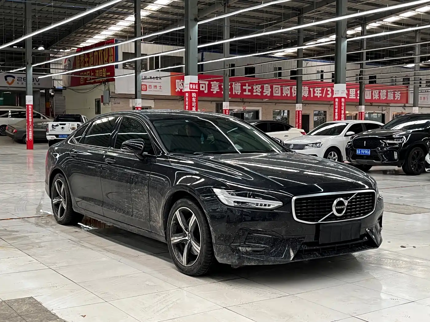 Фото 3 - Volvo S90