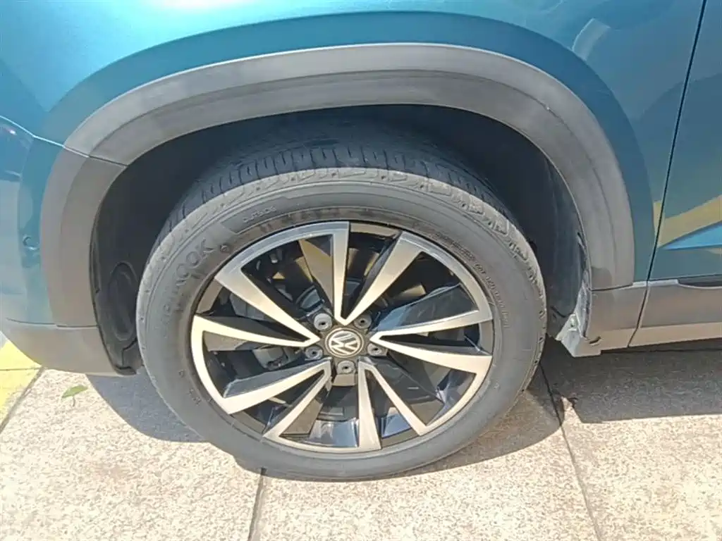 Volkswagen Tharu 2019 Model 330TSI 4WD Flagship Edition China VI фото 23