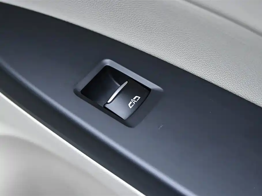 Buick GL8 2023 ES Landmaster Comfort фото 34
