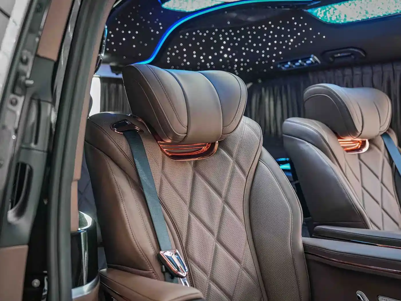 Mercedes-Benz Vito 2026 2024 2.0T Business 7-Seater