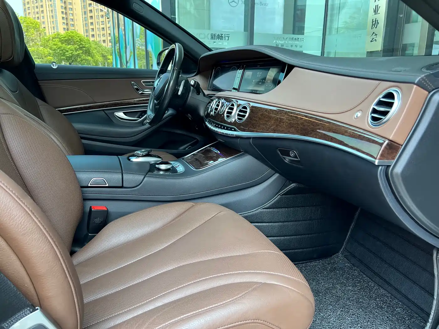 Mercedes-Benz S-Class 2014 S 320 L Business фото 18