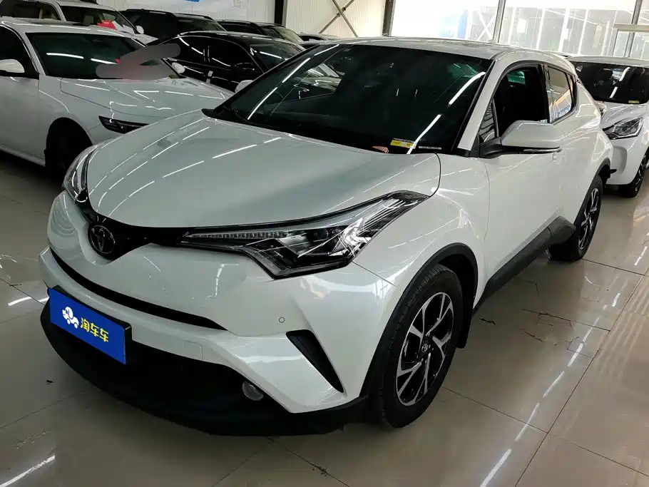 Toyota C-HR 2020 2020 Model 2.0L Luxury