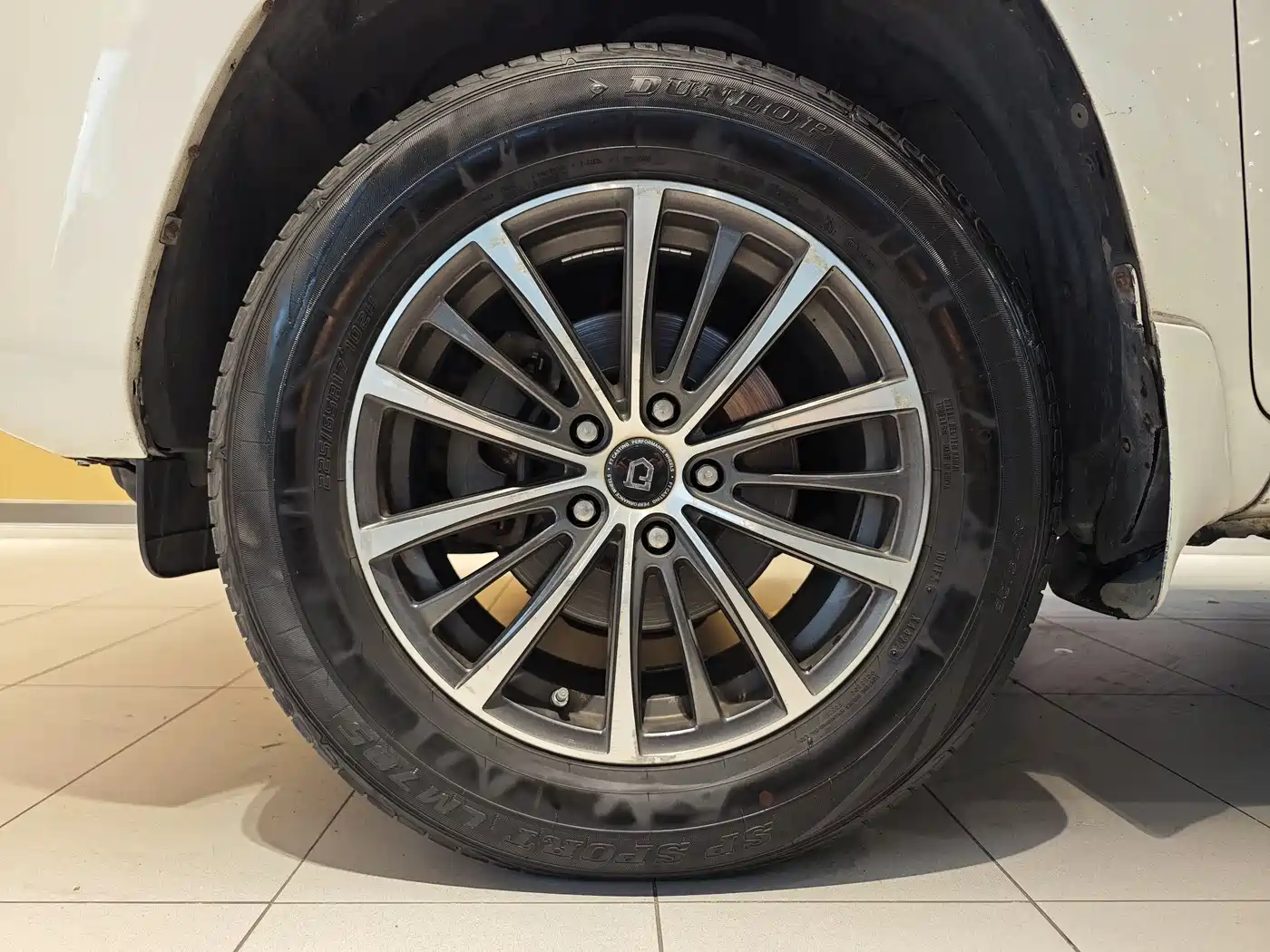 Toyota RAV4 Rongfang 2009 2.0L Automatic Luxury Edition фото 5