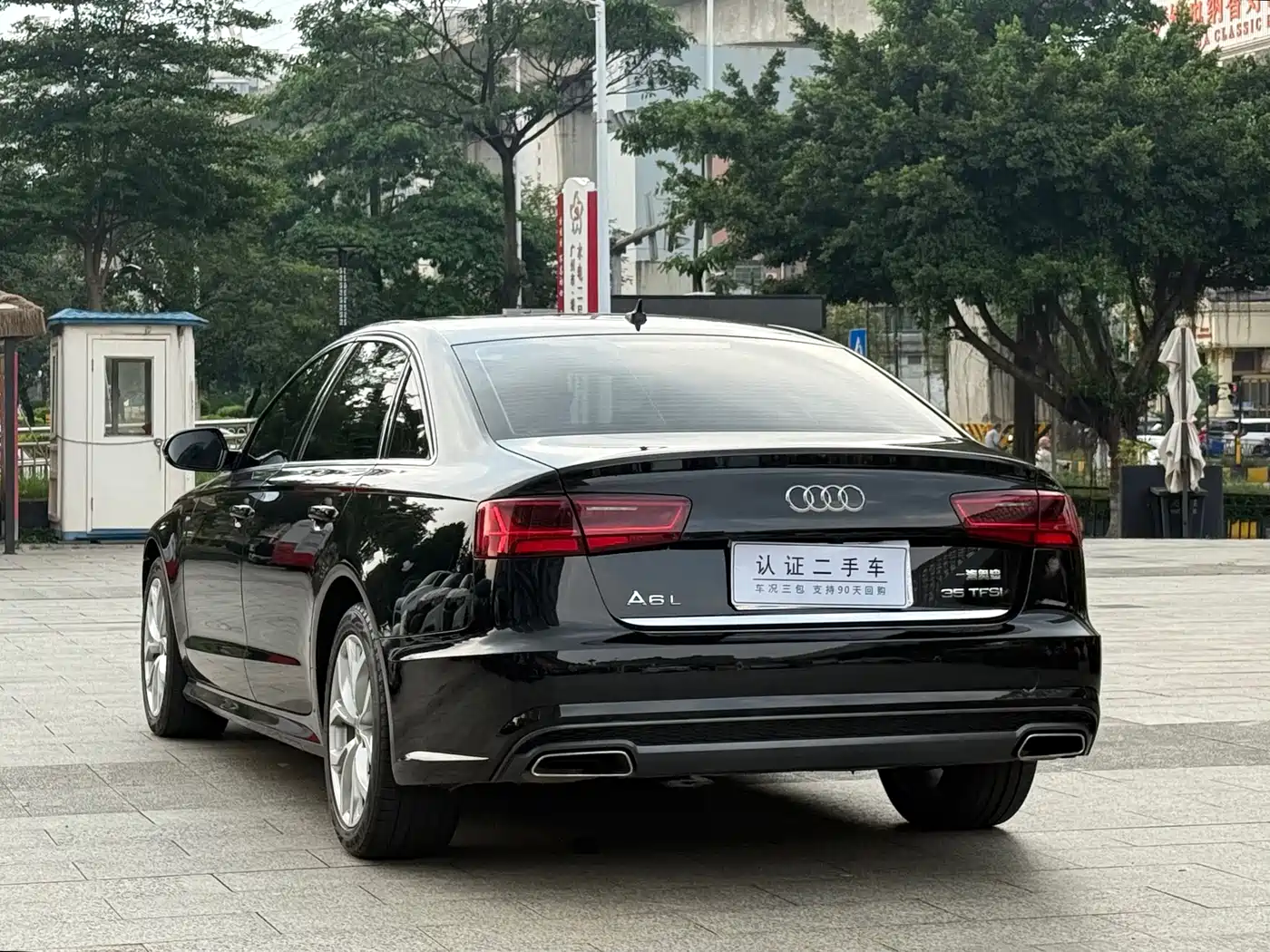 Фото 9 - Audi A6L