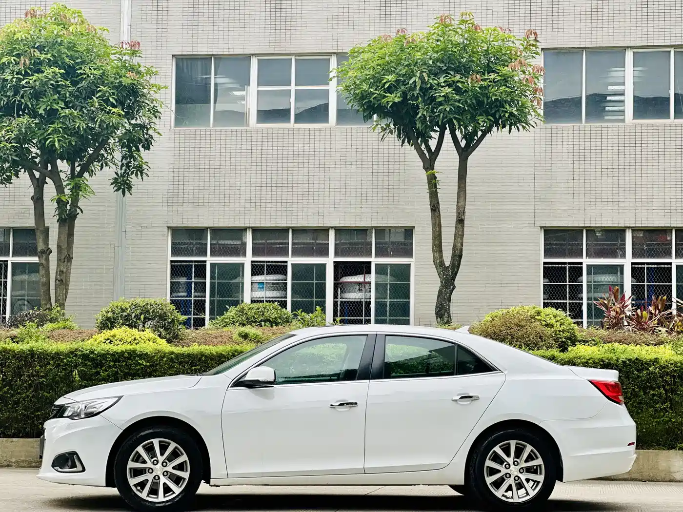 Chevrolet Malibu 2018 530T Automatic Luxury Edition фото 4