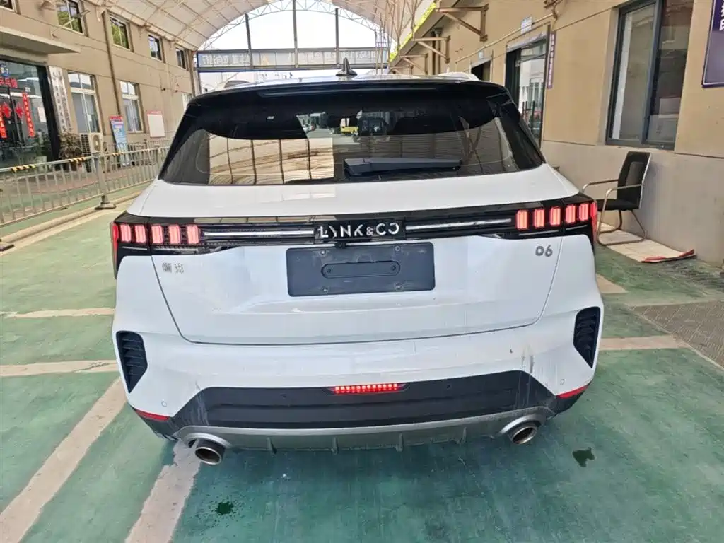 Lynk & Co 06 2023 Remix 1.5T Power Halo фото 6