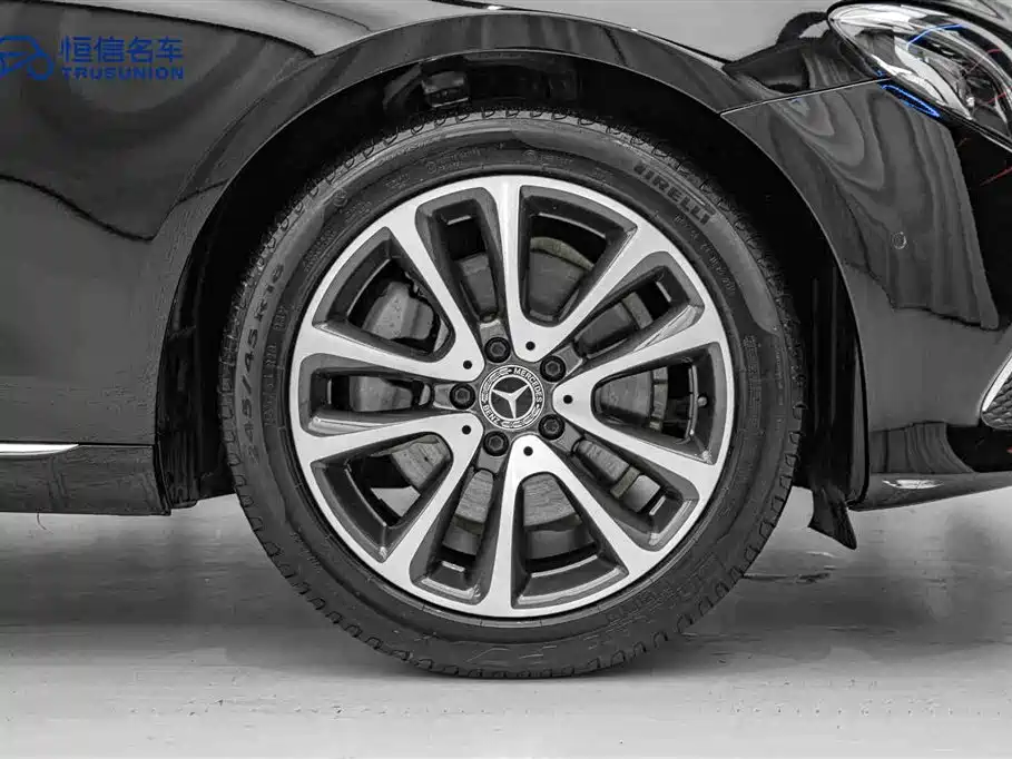 Mercedes-Benz E-Class 2018 E 200 L фото 11